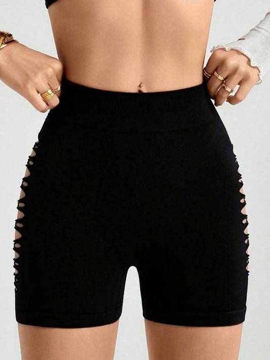 ZASUWA Female Hollow Out Fishnet V-shaped Waist Scrunch Bum Shorts