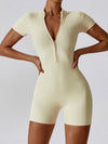 ZASUWA Female Stand Collor Zipper Hip-lift Romper