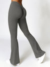 ZASUWA Female Deep V Back Scrunch Bum Flare Pants