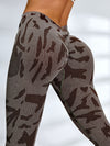ZASUWA Female Sexy Camouflage Deep V Back Scrunch Bum Leggings