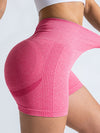 ZASUWA Female Seamless Deep V Back Scrunch Bum Shorts