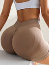 ZASUWA Female Deep V Back Scrunch Bum Seamless Shorts