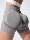 ZASUWA Female Seamless Deep V Back Scrunch Bum Shorts