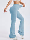 ZASUWA Female Ribbed Deep V Back Flare Scrunch Bum Leggings