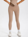 ZASUWA Female Scrunch Bum High-waisted Leggings