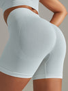 ZASUWA Female Seamless Quick-drying Scrunch Bum Shorts