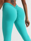 ZASUWA Female Scrunch Bum Deep V Back Leggings