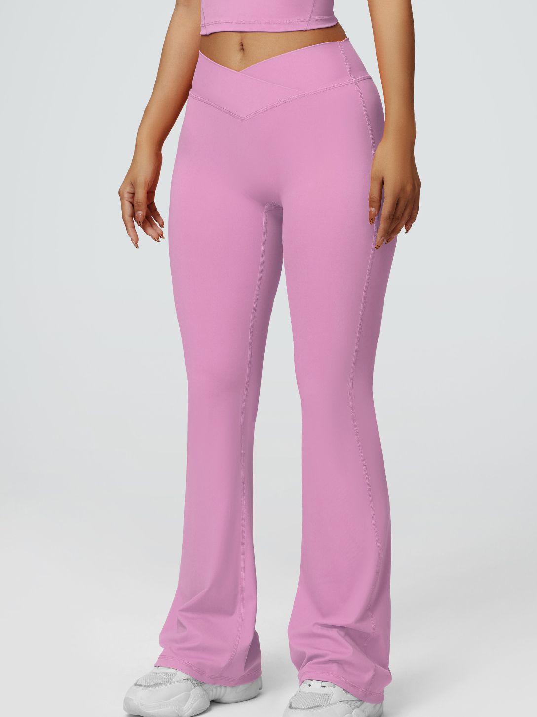 V-shaped Waist Solid Color Flare Leggings