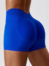 ZASUWA Female Quick-dry V-shaped Waist Scrunch Bum Spandex Gym Booty Shorts