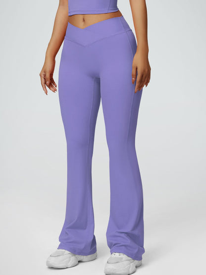 V-shaped Waist Solid Color Flare Leggings