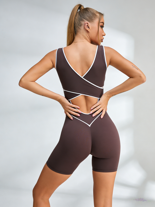 Sculpting Contrast Piping Cutout Short Romper