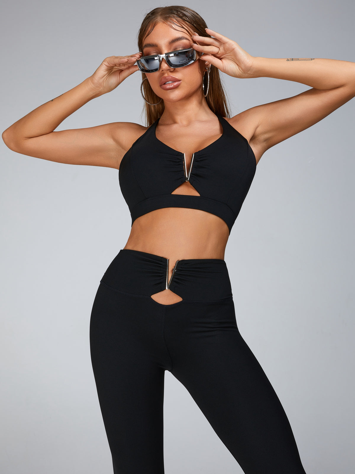 Leggings aus Metall mit V-Ausschnitt