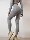 ZASUWA Female Seamless Scrunch Bum Leggings
