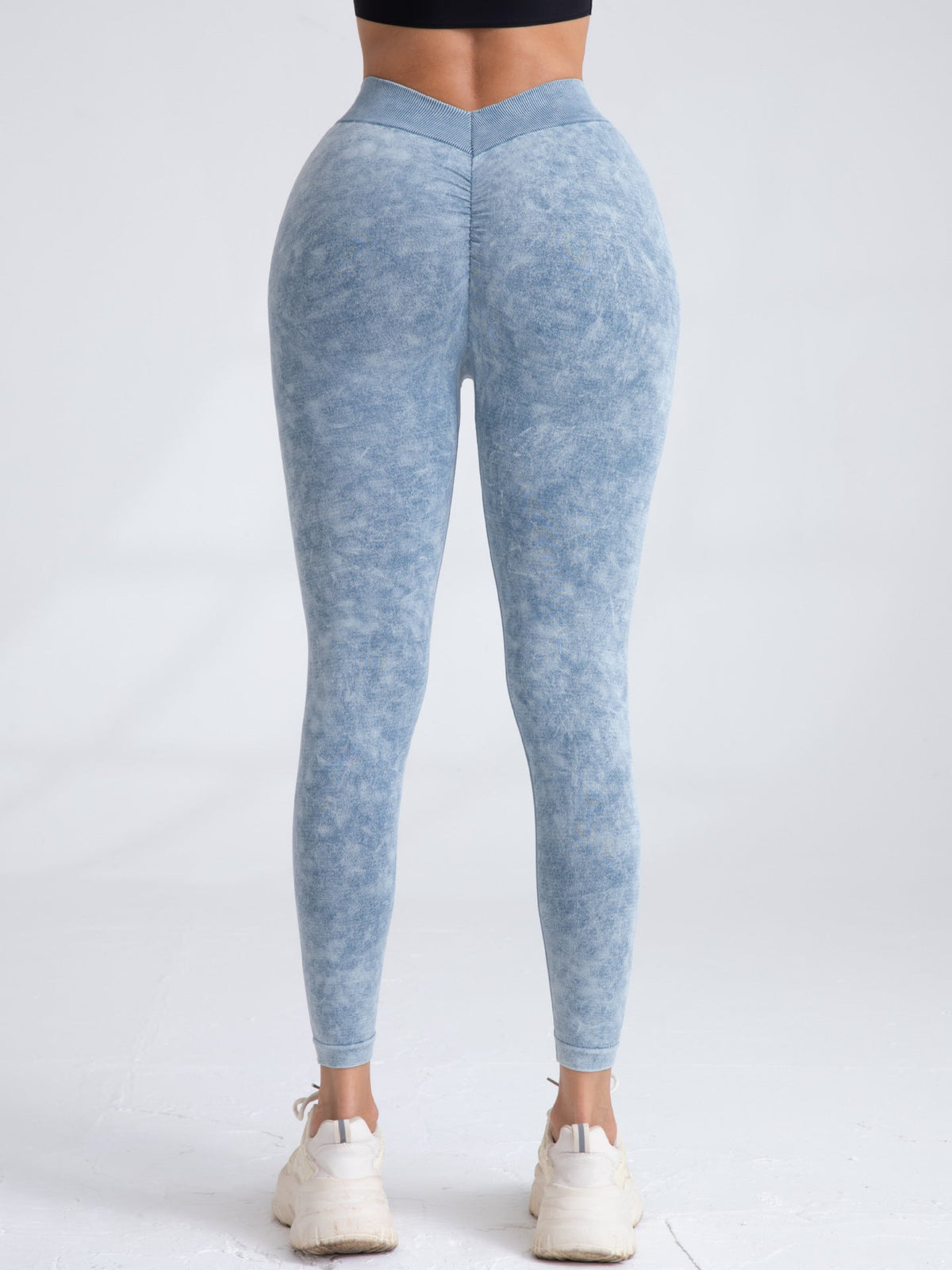 Denim Deep V Back Scrunch Bum Leggings