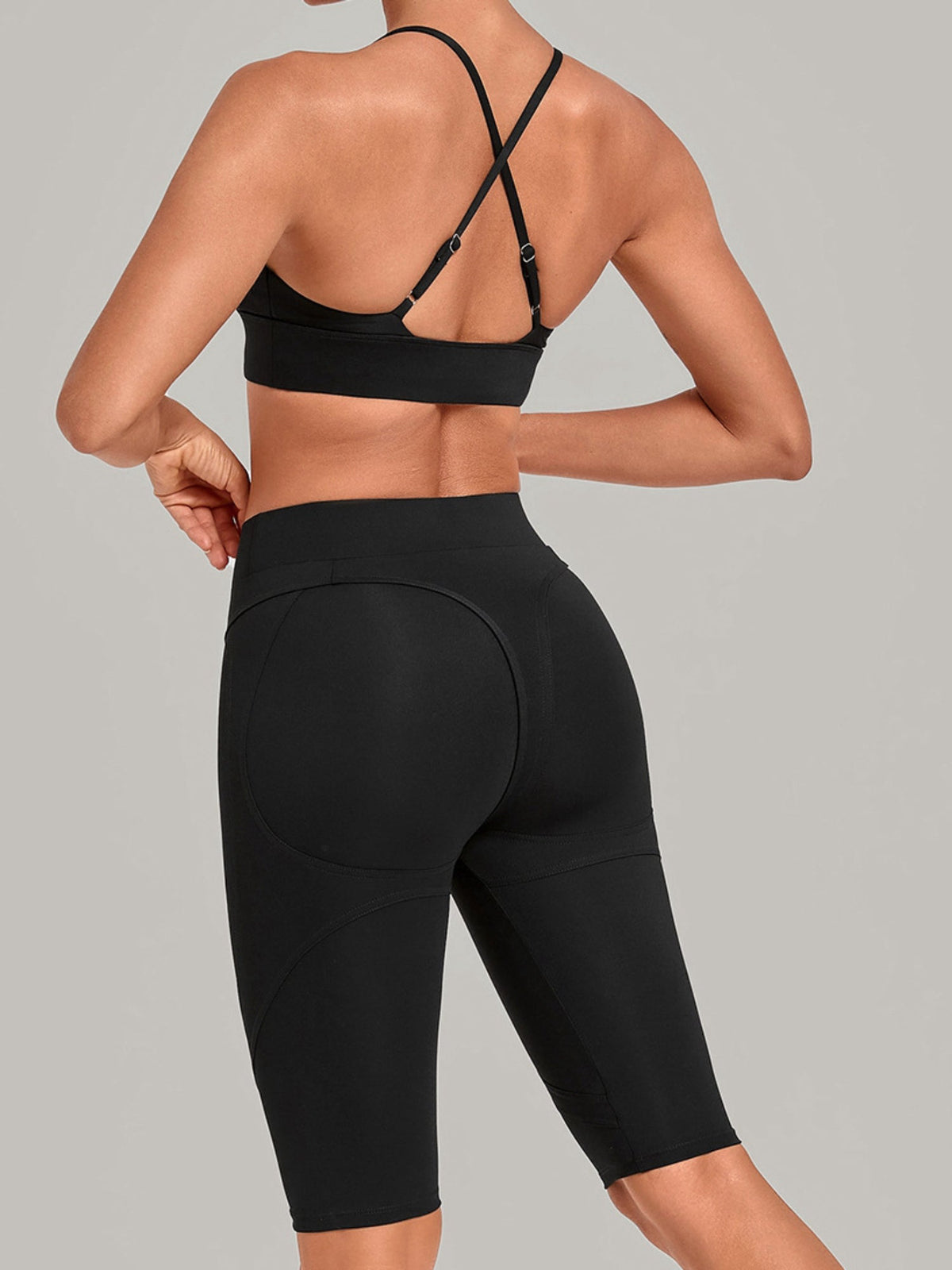 V Neck Sports Bra & Knee Length Shorts 2 Piece Yoga Set