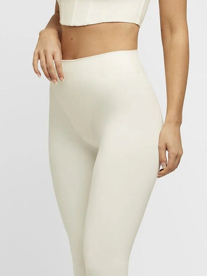 Super Twist Thumbhole Cropped Top