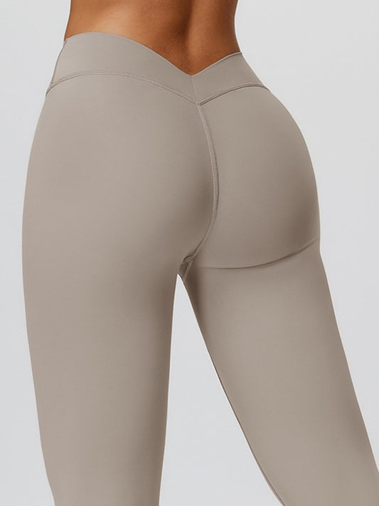 ZASUWA Female Deep V Back Yoga Leggings