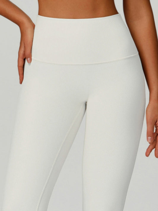 ZASUWA Female Ribbed High-rise Leggings