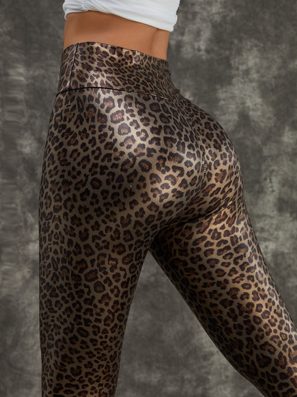 Trainingsanzug aus Mesh und Kunstleder mit Leopardenmuster