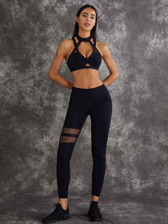 Unique Cut Out Pocket Mesh Scrunch Bum Sportswear