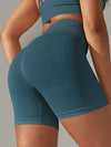 ZASUWA Female Seamless Quick-drying Scrunch Bum Shorts