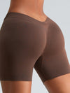 ZASUWA Female Deep V Back Scrunch Bum Leggings